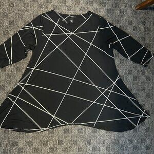 Alfani XL abstract black/white stripe angled lines asymmetrical tunic top